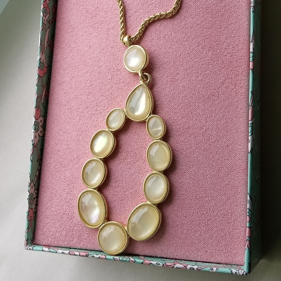 Lucky Brand Semiprecious Iridescent Opal Gemstone Necklace - Picture 1 of 6